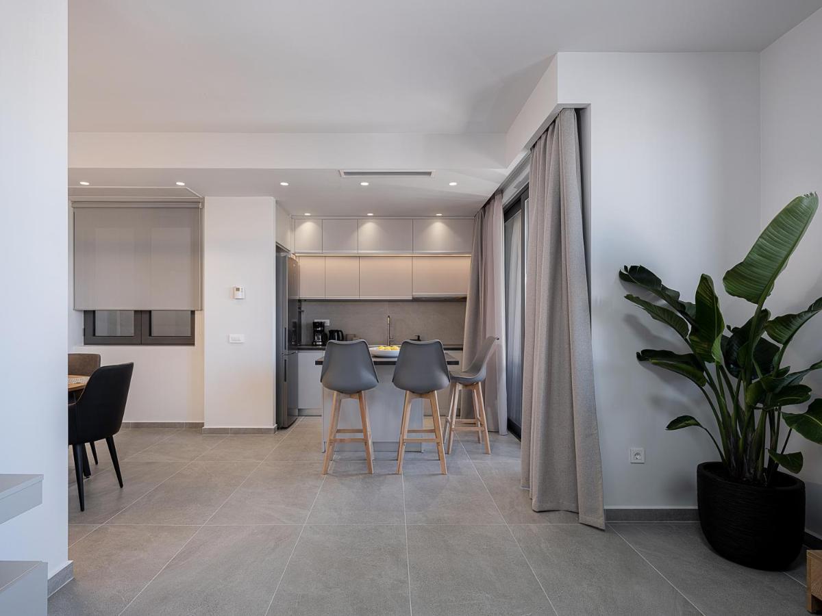 Casa D'Irene Apts Chrissi Akti Chania Exterior foto