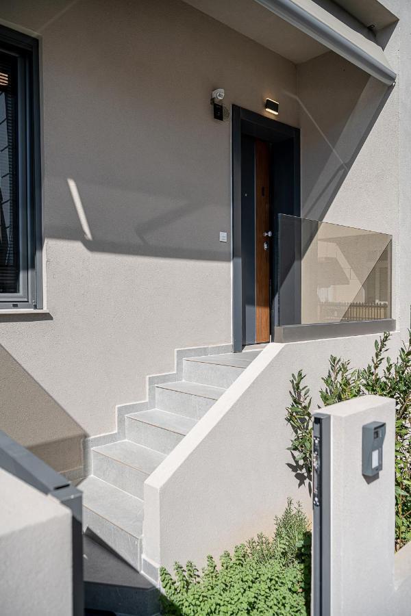 Casa D'Irene Apts Chrissi Akti Chania Exterior foto